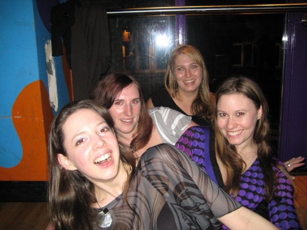 10398923_512794129658_742_n